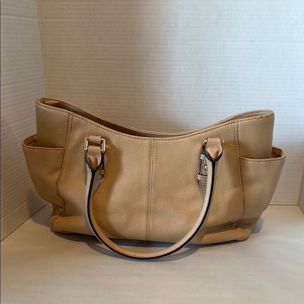 Calvin Klein Beige purse - Picture 4 of 4